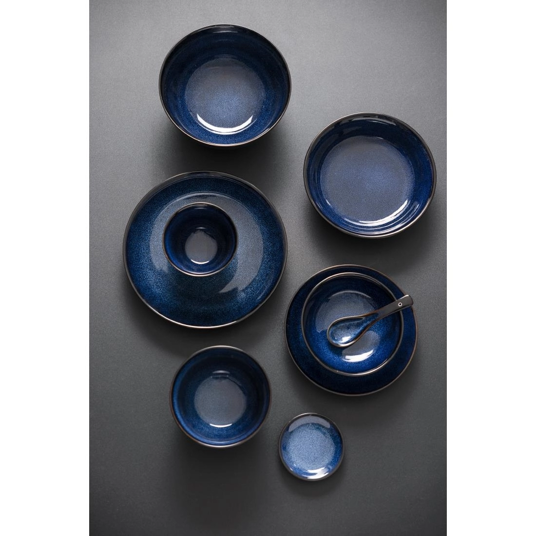 Een Olympia Luna Midnight Blue Coupe Bowls 160 mm (Pak Van 6) koop je bij Supplierz BV