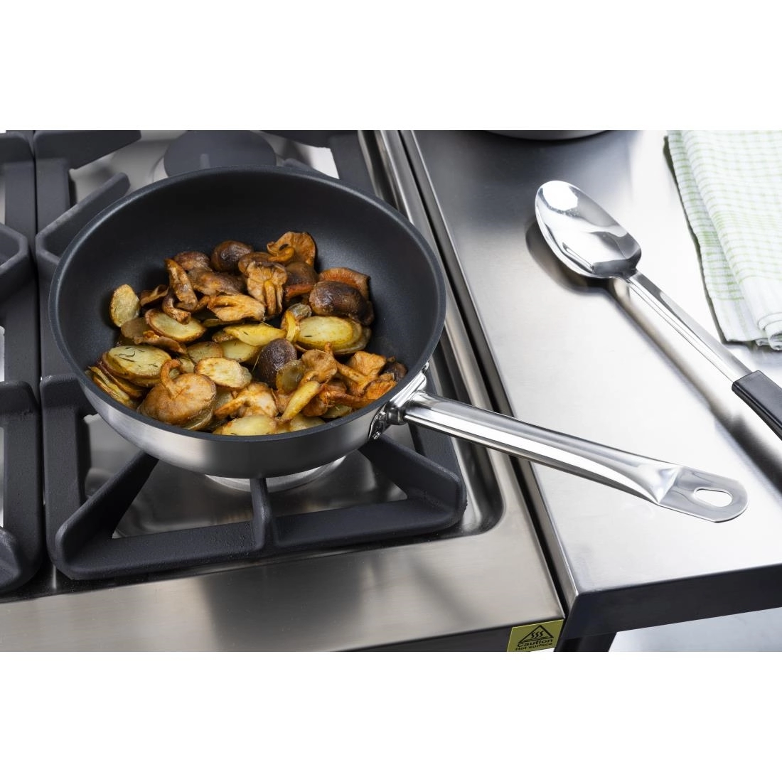 Een Vogue Platinum Plus RVS anti-aanbak inductie sauteuse 24cm koop je bij Supplierz BV