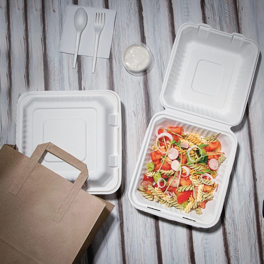 Een Fiesta Compostable composteerbare bagasse voedseldozen 223mm (200 stuks) koop je bij Supplierz BV