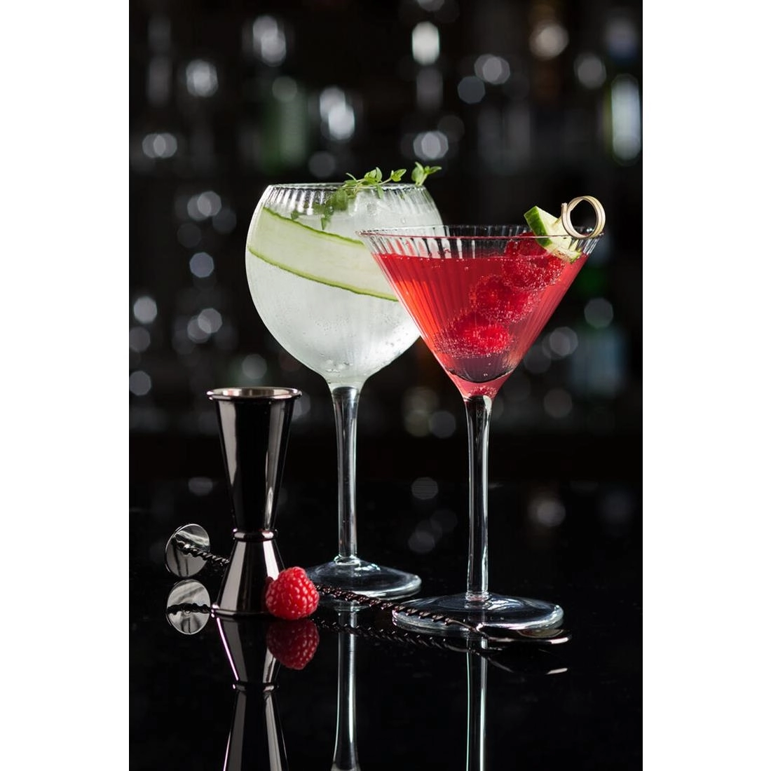 Vous pouvez acheter un Verres à cocktail Utopia Hayworth 580 ml (paquet de 6) chez Supplierz BV