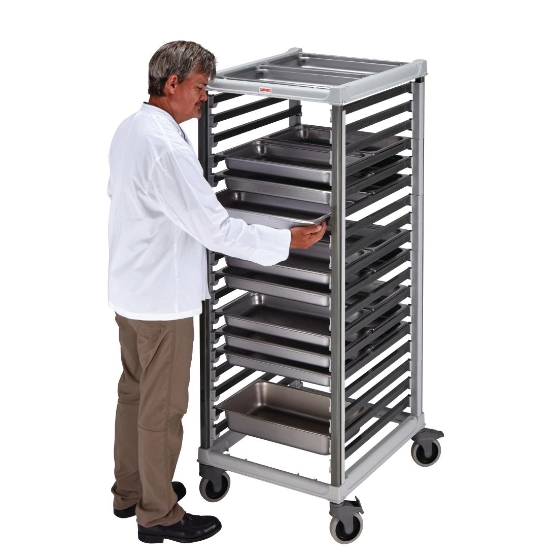 Een Cambro GN 2/1 trolley 18 etages voor 36x 1/1 GN bakken koop je bij Supplierz BV