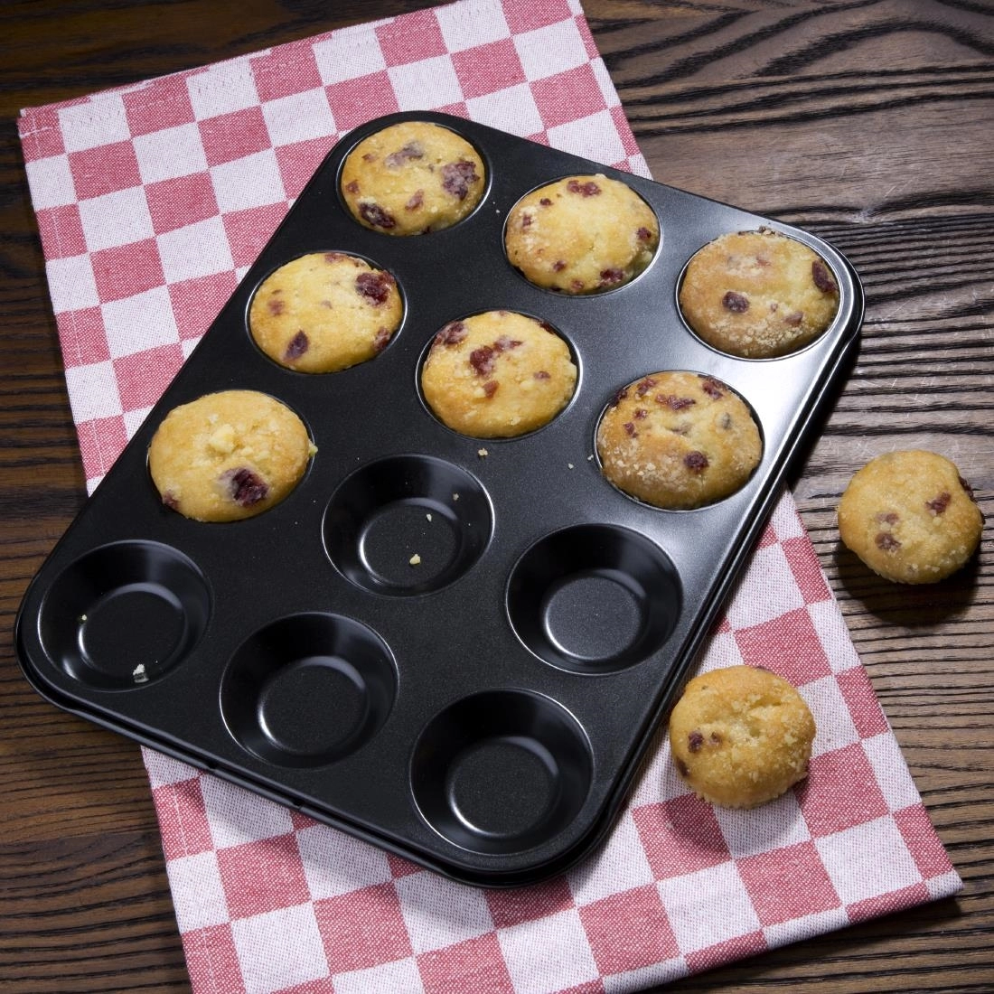 Een Vogue carbonstalen anti-kleef bakvorm 12 mini-muffins koop je bij Supplierz BV