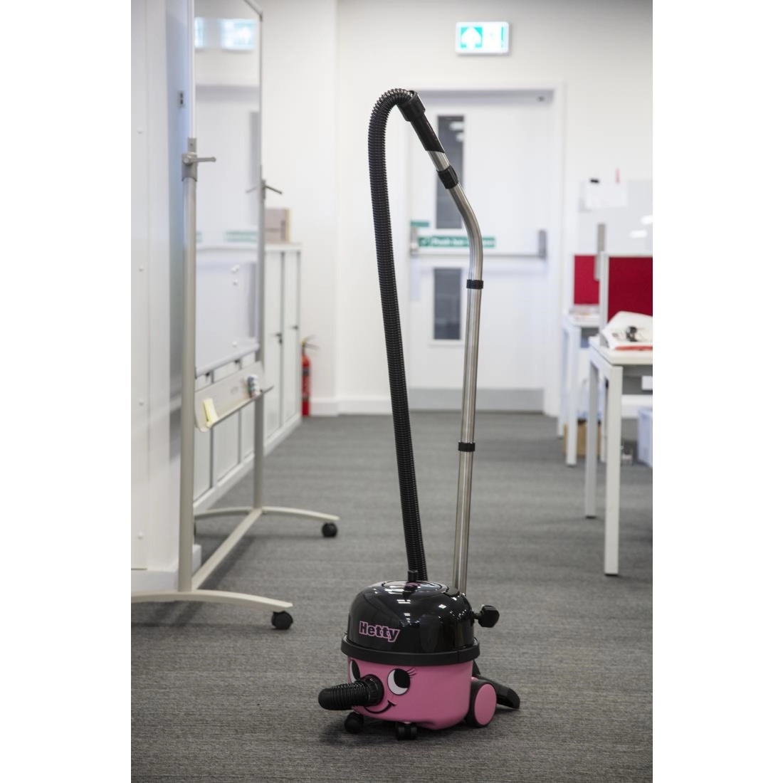 Vous pouvez acheter un Aspirateur Numatic Hetty HET160-11 chez Supplierz BV