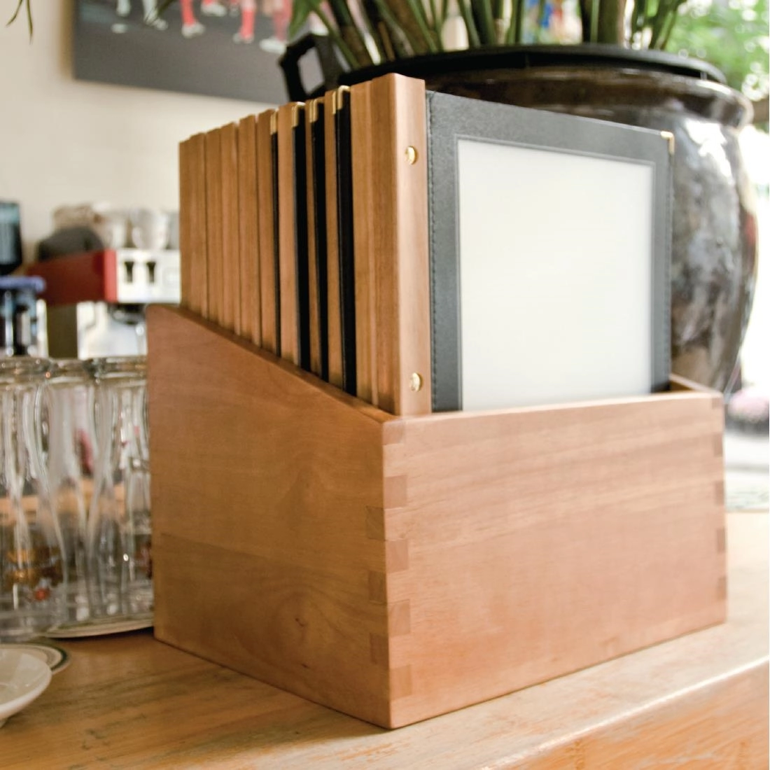 Buy your Securit menumappen set met houten box A4 zwart (20 stuks) at Supplierz BV