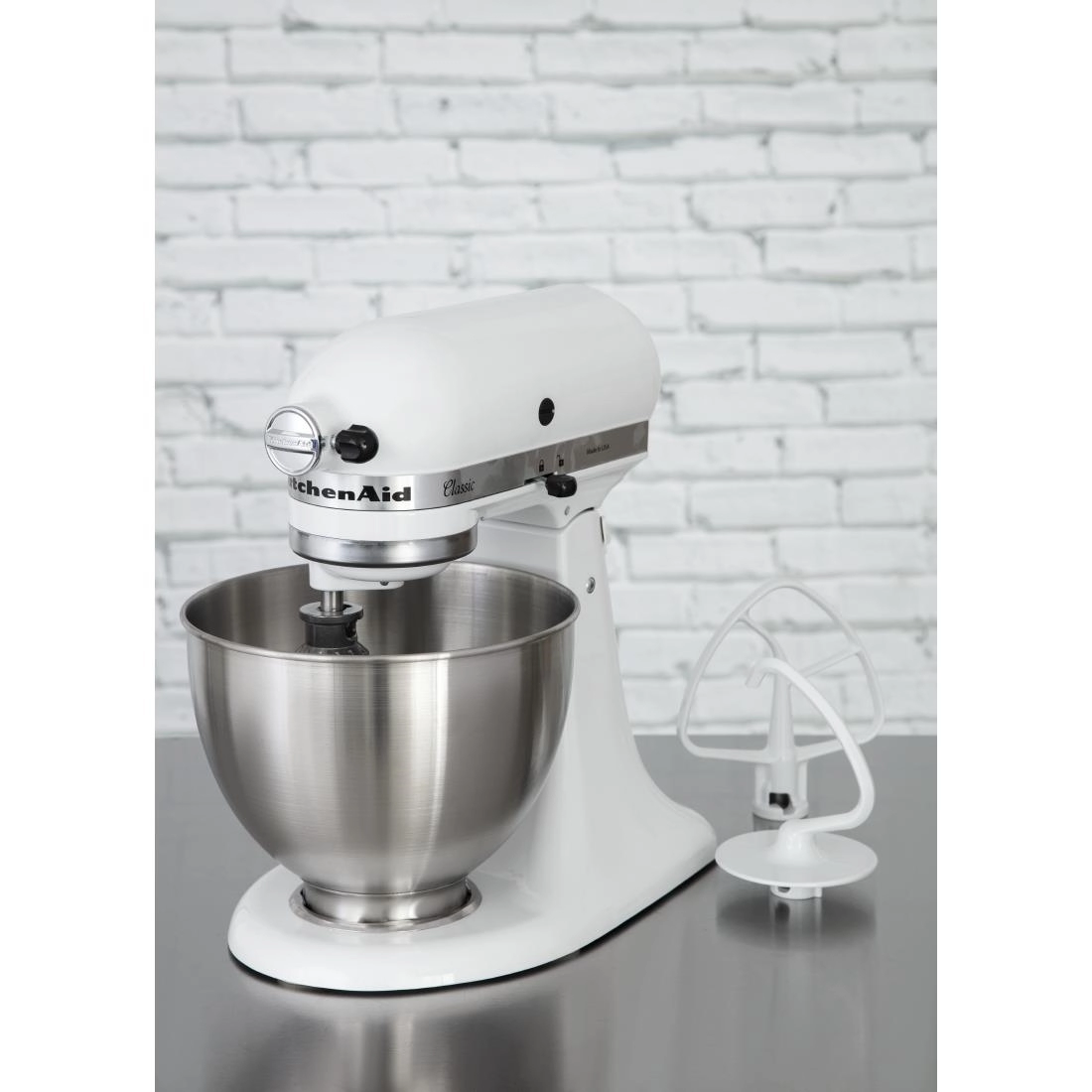 Vous pouvez acheter un Batteur KitchenAid Classic K45 5K45SSEWH chez Supplierz BV