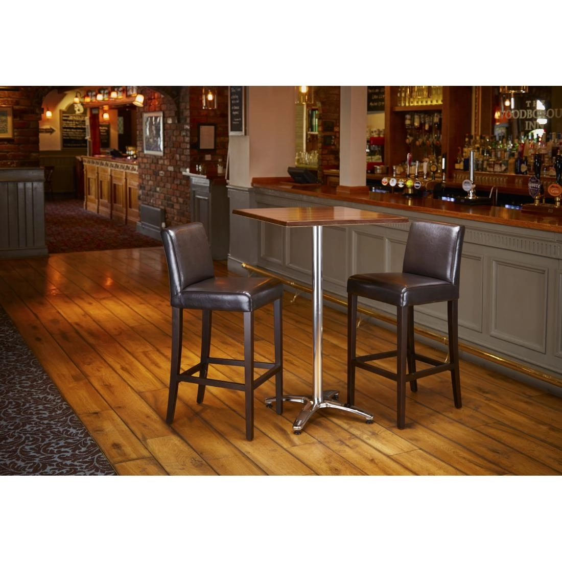 Vous pouvez acheter un Tabouret de bar haut avec dossier en simili cuir Bolero marron foncé chez Supplierz BV