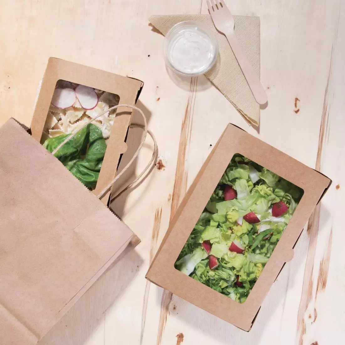 Een Fiesta Compostable composteerbare saladebakken met PLA vensters 1200ml (200 stuks) koop je bij ShopXPress