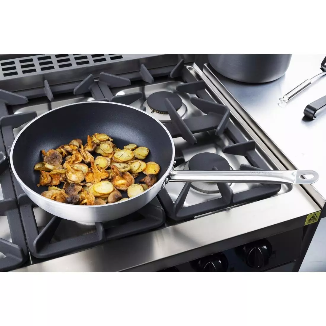 Een Vogue Platinum Plus teflon anti-aanbak inductie sauteuse 32cm koop je bij ShopXPress