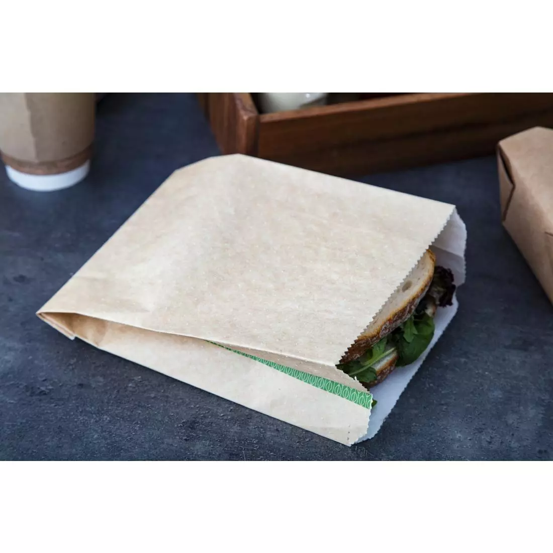 Een Vegware composteerbare warmhoudzakken 229x165mm (500 stuks) koop je bij ShopXPress