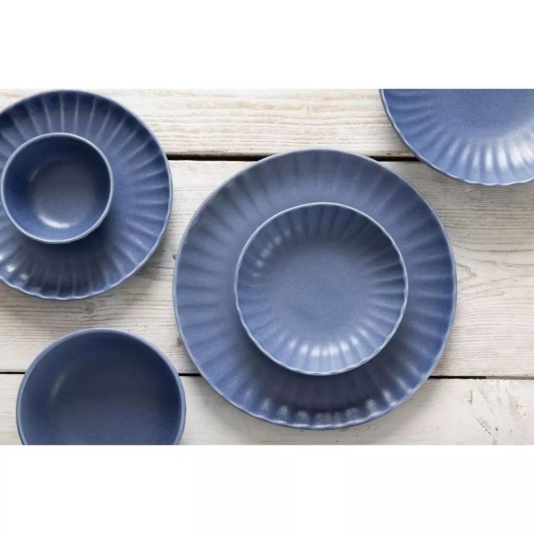 Een Olympia corallite coupe schalen blauw 220mm (set van 6) koop je bij ShopXPress