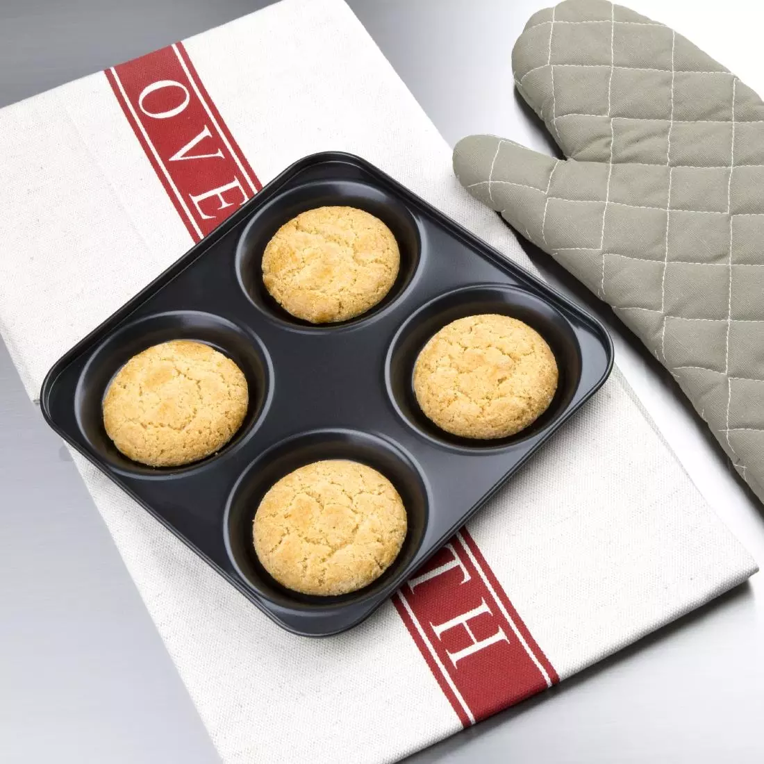 Een Vogue koolstofstaal anti-aanbak yorkshire pudding bakvorm 4 cups koop je bij ShopXPress