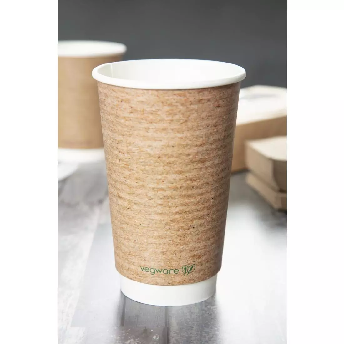 Een Vegware composteerbare koffiebekers 455ml (400 stuks) koop je bij ShopXPress