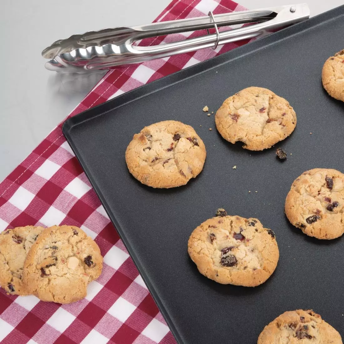 Een Vogue patisserie bakplaat met anti-aanbaklaag koop je bij ShopXPress