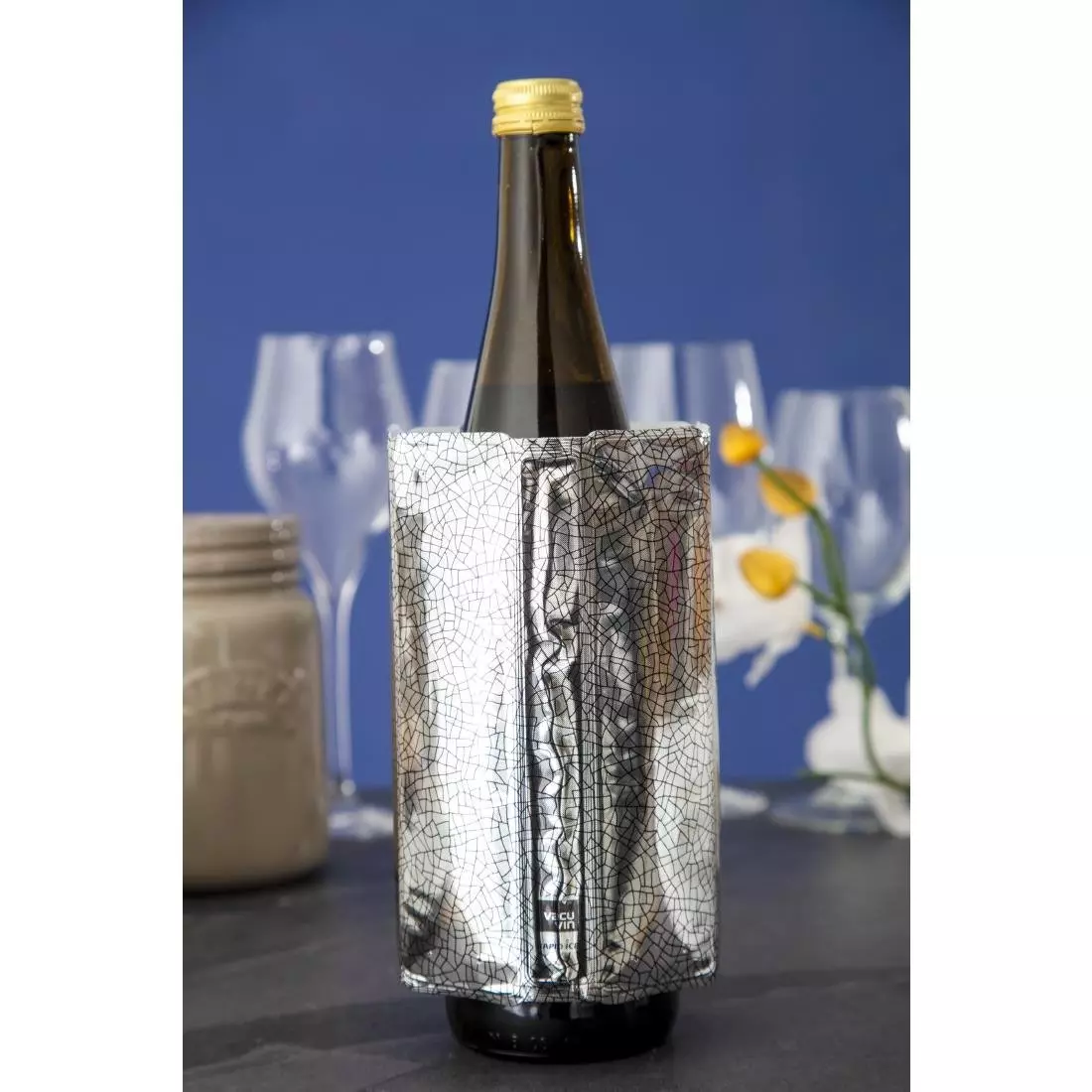 Een Vacu Vin snelle flessenkoeler koop je bij ShopXPress