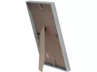 Een MAUL fotolijst Design aluminium frame, om op te hangen en te staan 15x21cm, zilver koop je bij ShopXPress