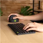 Een R-Go Compact Break ergonomisch Bluetooth toetsenbord, azerty, zwart koop je bij ShopXPress