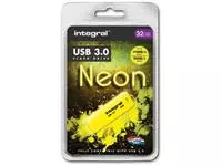 Een Integral Neon USB 3.0 stick, 32 GB, geel koop je bij ShopXPress
