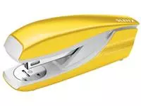 Een Leitz NeXXt WOW 5502 nietmachine, geel, op blister koop je bij ShopXPress