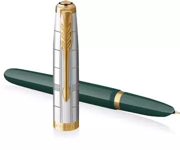 Een Parker 51 Premium vulpen fijn, bosgroen GT koop je bij ShopXPress