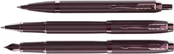 Een Parker IM Monochrome vulpen Bordeaux, medium, giftbox koop je bij ShopXPress