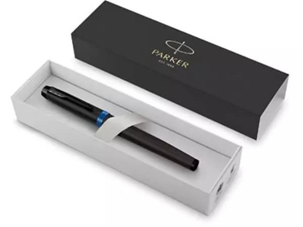 Een Parker IM Vibrant Rings roller, zwart met blauwe accenten koop je bij ShopXPress