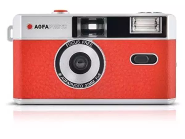 Een AgfaPhoto retro analoog fototoestel, 35mm, rood koop je bij ShopXPress