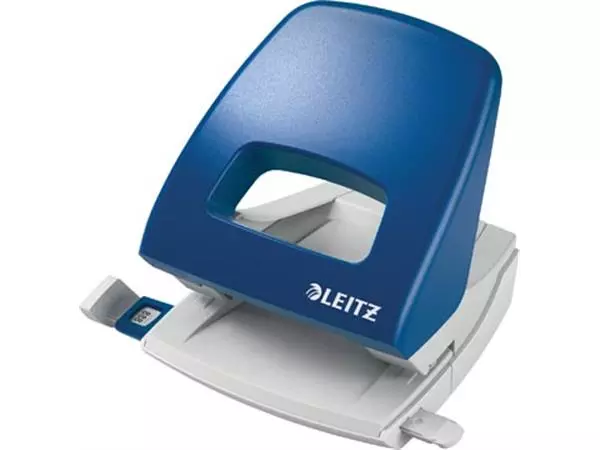 Een Leitz perforator 5005 blauw koop je bij ShopXPress