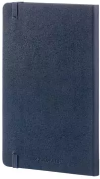 Een Moleskine notitieboek, ft 13 x 21 cm, gelijnd, harde cover, 240 blad, saffier koop je bij ShopXPress
