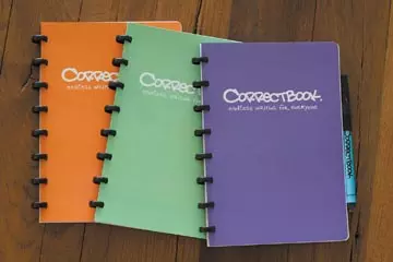 Vous pouvez acheter un Correctbook Original, A5, cahier effaçable / réutilisable, blanc, Peachy Orange (orange) chez Supplierz BV