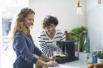 Een Philips Senseo Switch koffiezetapparaat, voor filterkoffie en koffiepads koop je bij ShopXPress