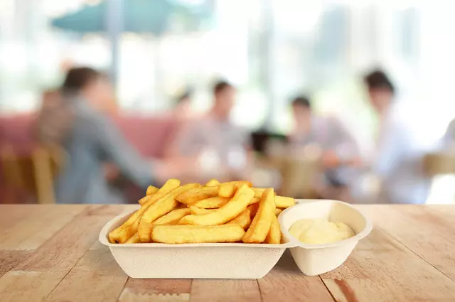 Een Snackbakje IEZZY A7 suikerriet pfas-vrij 50 stuks koop je bij Egner kantoorspecialisten