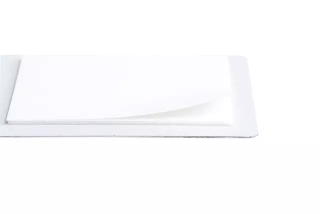 Een Wandlijst MAUL Standard zelfklevend 50cm incl 2 magneten wit koop je bij De Joma BV