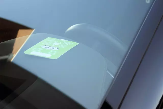 Een Parkeerschijf Kangaro E-car met blauw-groen zijde koop je bij All Office Kuipers BV
