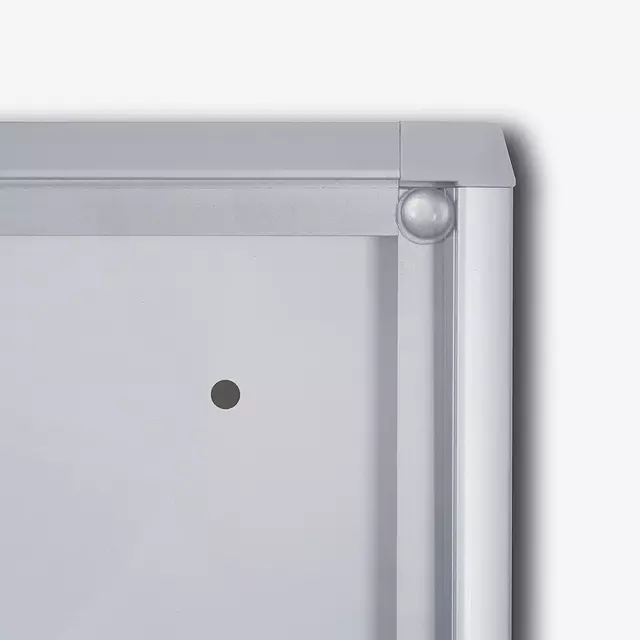 Een Vitrinebord Quantore voor binnen 2x A4 zilver koop je bij iPlusoffice