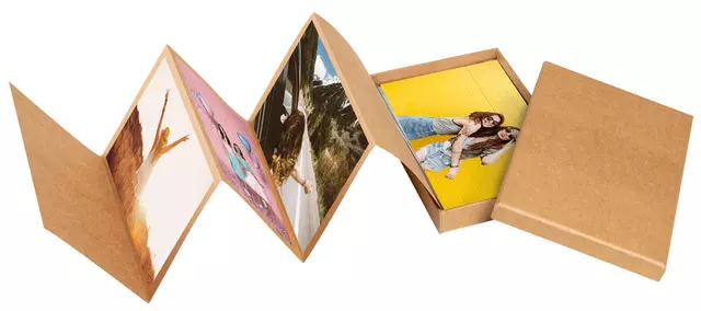 Een Leporello box walther design 11 foto's formaat 10x15cm kraft koop je bij QuickOffice BV