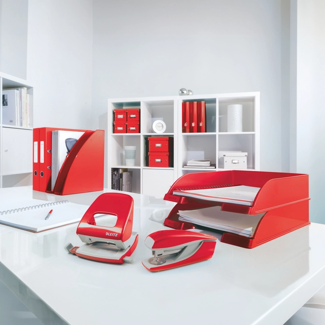 Een Ringband Leitz WOW A4 maxi 2-rings D-mechaniek 25mm rood koop je bij Clippz! Office Supplies