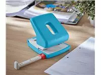 Een Perforator Leitz Cosy 30 vel blauw koop je bij "De Waal" Kantoor Efficiency