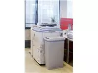 Een Afvalbak Rubbermaid Slim Jim vertrouwelijke documenten 87 liter grijs koop je bij QuickOffice BV