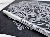 Een Gelschrijver Sakura Gelly Roll 08 3 stuks wit koop je bij All Office Kuipers BV