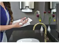 Een Handdoekdispenser Tork H2 multifold rvs 460004 koop je bij All Office Kuipers BV
