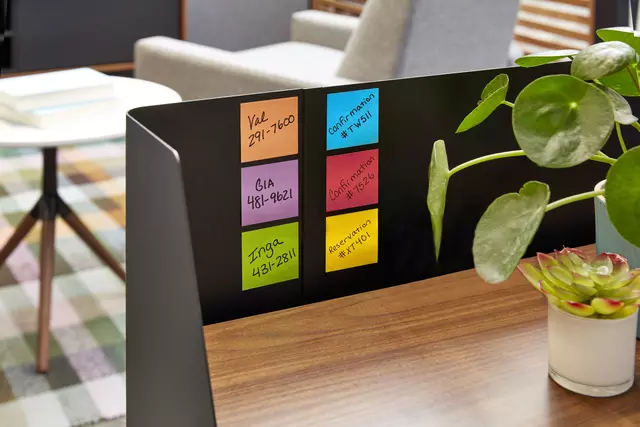 Een Memoblok 3M Post-it Z-Notes R330 Super Sticky 76x76mm met gratis dispenser koop je bij De Rijk Kantoorshop