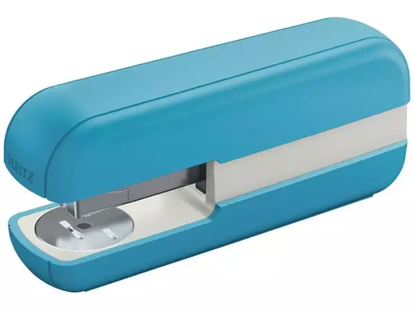 Een Nietmachine Leitz Cosy 30 vel 24/6 blauw koop je bij Romijn Office Supply