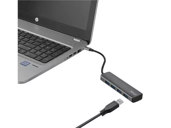 Een Hub Trust Halyx USB-C 4x USB-A 3.2 zwart koop je bij All Office Kuipers BV