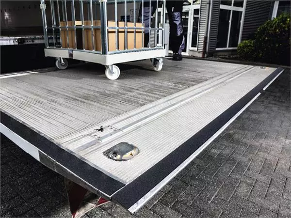 Een Antisliptape DURALINE GRIP 50mmx15m zwart koop je bij All Office Kuipers BV