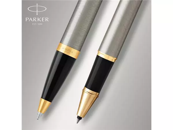 Een Balpen en Rollerpen Parker IM brushed metal GT medium koop je bij Continu Kantoor