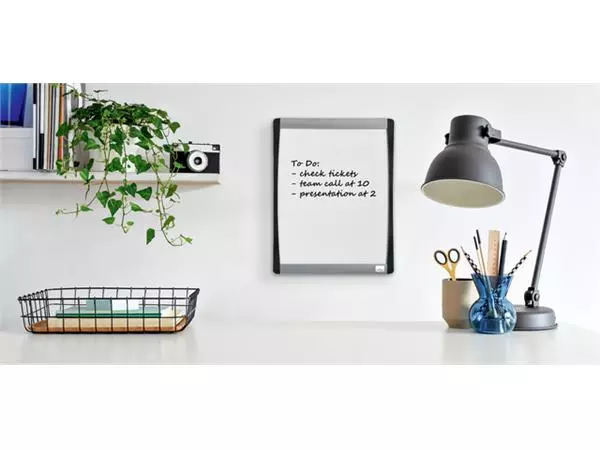 Een Whiteboard Nobo 28x21.5cm gewelfd koop je bij Peter Wind