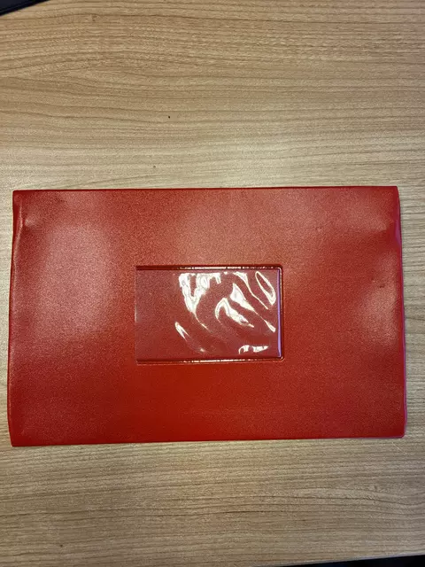 Buy your Schooletui 15x26cm met rits skai helder rood at QuickOffice BV