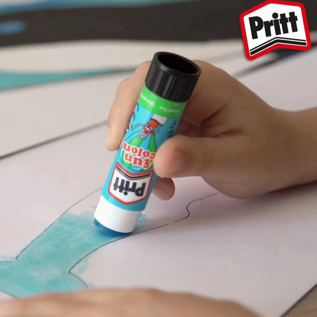 Een Lijmstift Pritt Stick 10gr FUN Colors 1 blister à 4 stuks koop je bij Kantorice office & business supplies