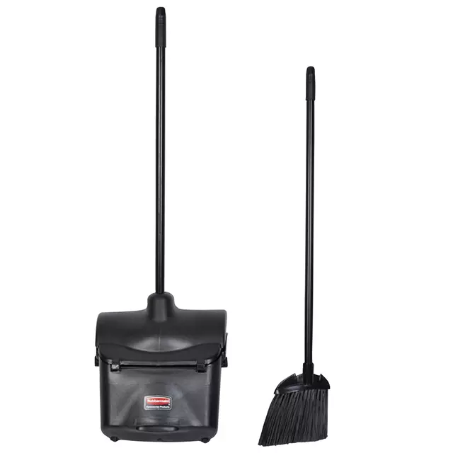 Een Handveger Rubbermaid Executive Lobby Broom met lange steel zwart koop je bij Quality Office Supplies