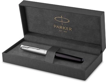 Een Parker vulpen Sonnet Essential, medium, in giftbox, Black CT (zwart) koop je bij Muys Kantoor & Kado